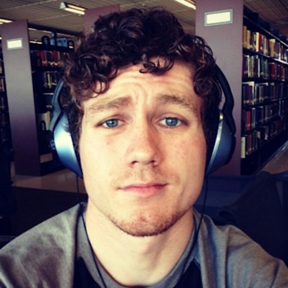 Meet your Posher, Sean - Picture 1 of 1